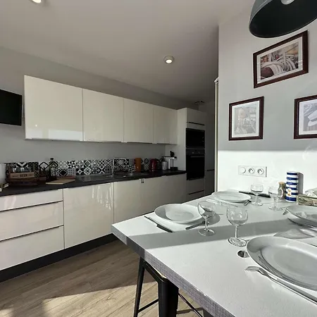 T4 Pour 4 Personnes - Vue Sur - Lr180-354 Apartman La Rochelle